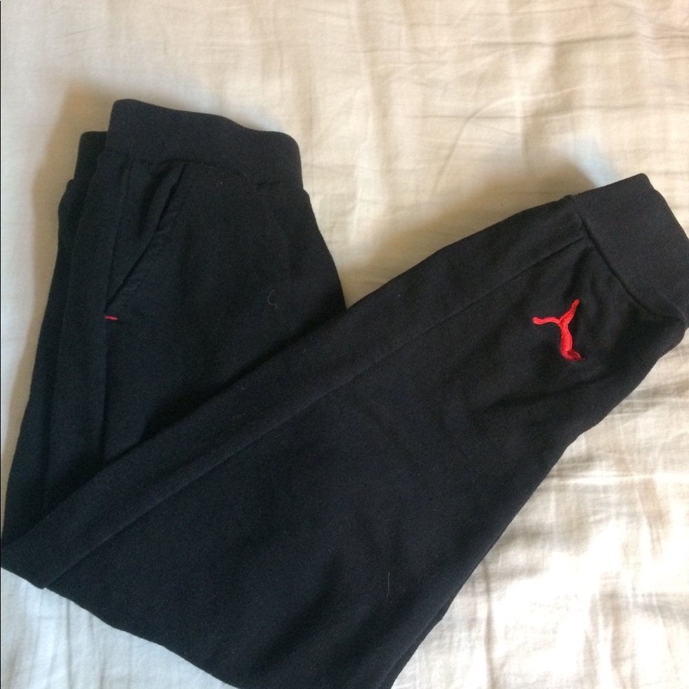 Girls size 6 Puma sweats